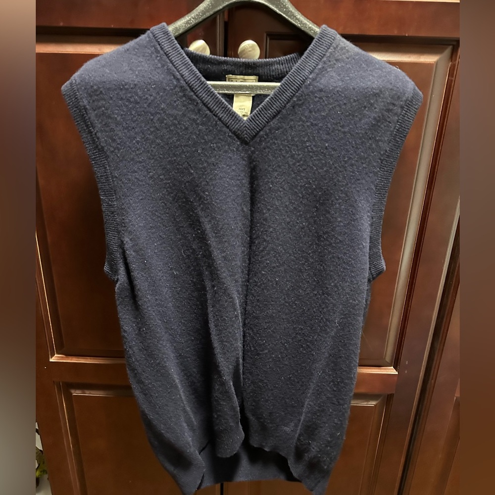 L.L. Bean Men’s -Sweater Vest- 💯 Lambs Wool - XL Tall
